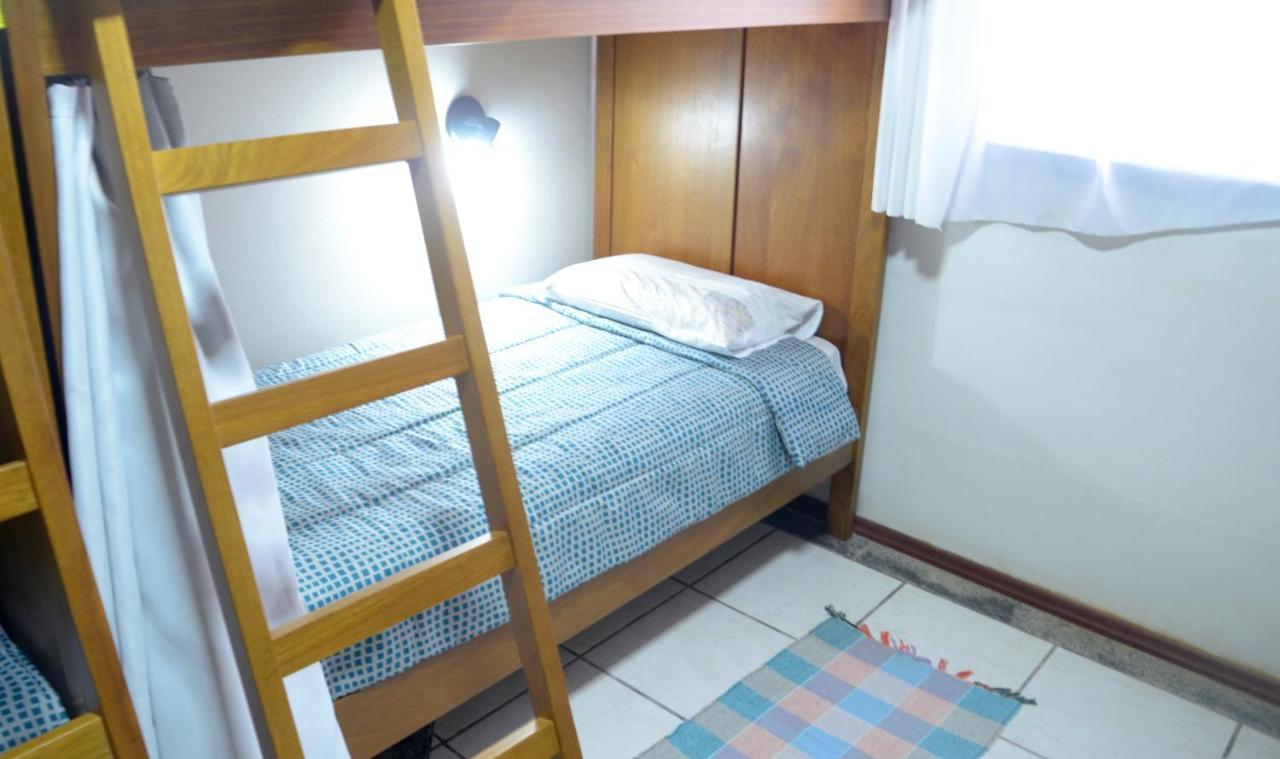 Pop Hostel Канела Екстериор снимка